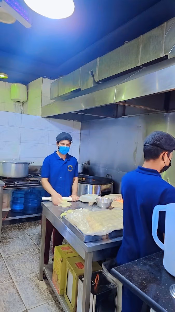 وجبات سريعة باكستانية