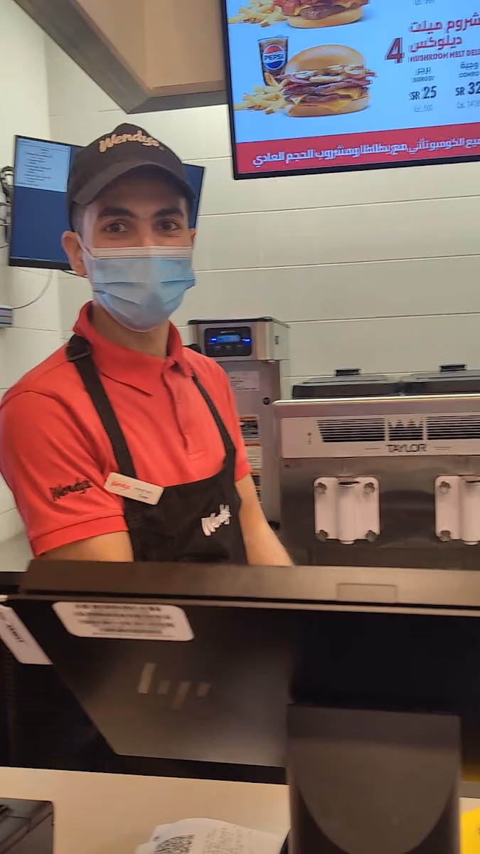Wendy's ونديز - Al Maather