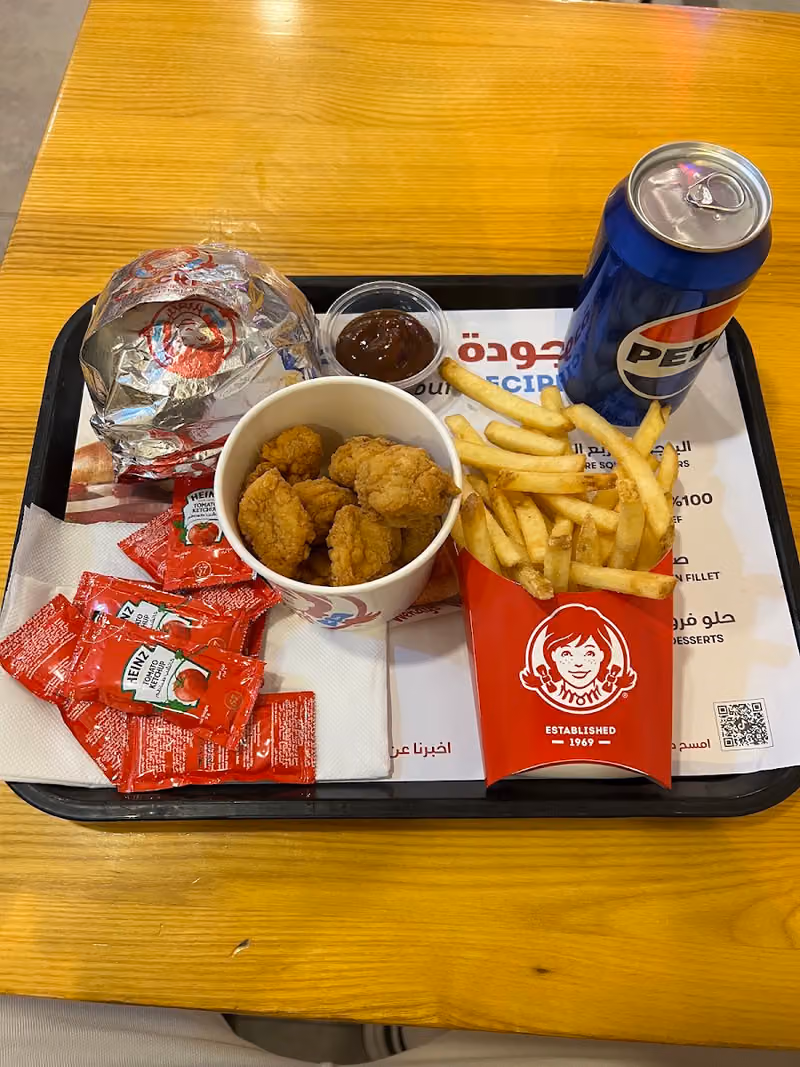 Wendy's ونديز - Al Maather