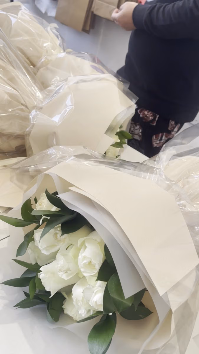 Dream Flowers - غيمة ورود الأحلام -حفلات( ميلاد -زواج) كوش و هديا -