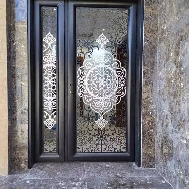 ورشة الحديد خشب