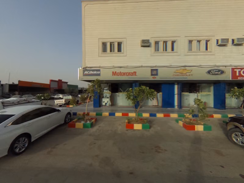 ورشة ميكانيك سيارات - سمكرة وبوية سيارات - ميزان سيارات