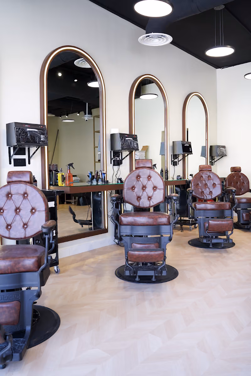 وثار صالون حلاقة Withar Barbershop