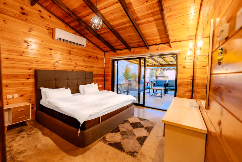 Woodies resort