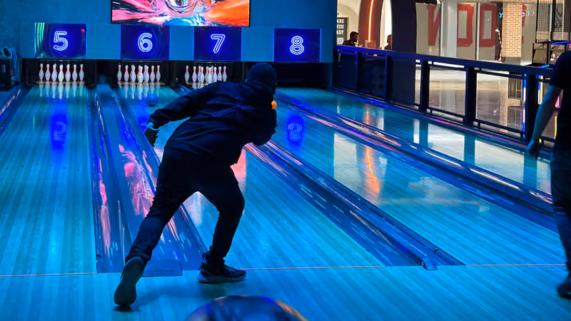 X300 Bowling اكس 300 بولينج