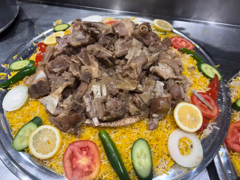 مطعم يخنة