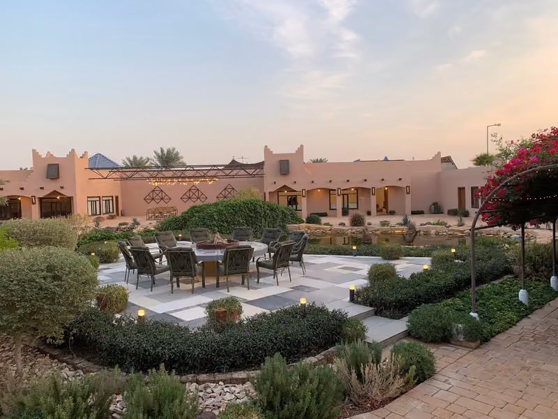 YALI Resort || منتجع يالي