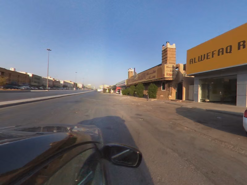 يلو لتأجير السيارات
