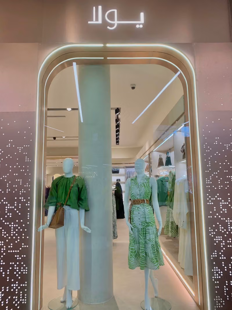 YOLA - Hayat Mall