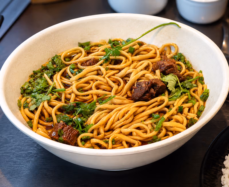 YUNLAI CHINESE RESTAURANT (云来)