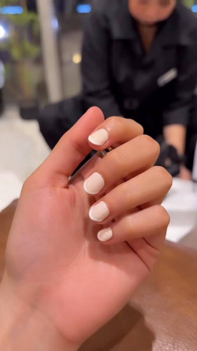 يوفي مشغل وصالون UV salon spa بالرياض