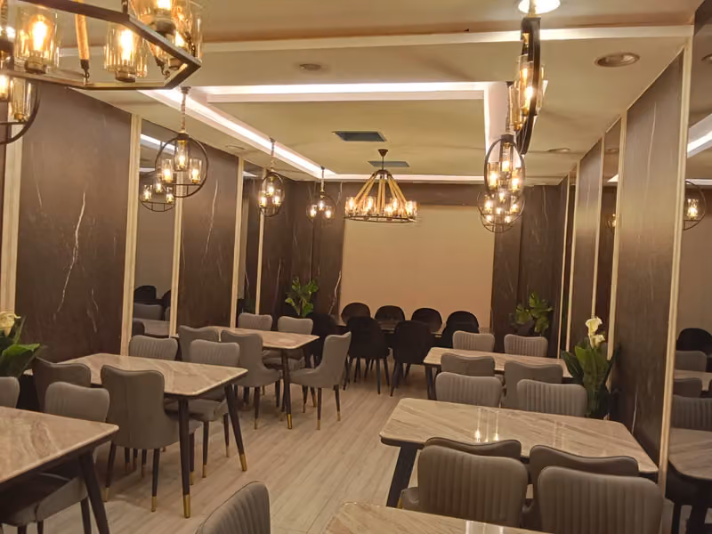 Zaiqa Alyum Restaurant