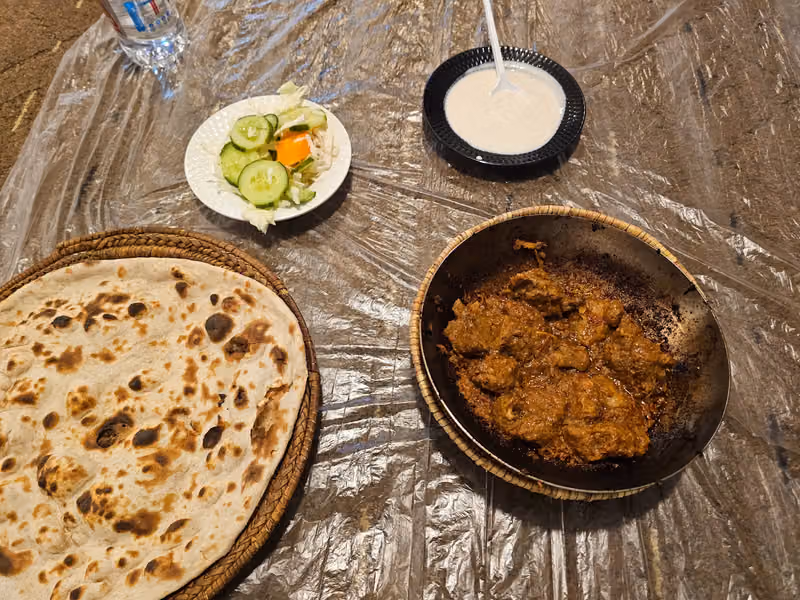 Zaiqa Alyum Restaurant