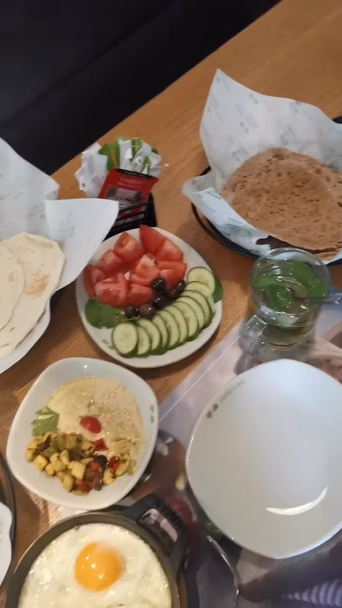 زعتر وزيت
