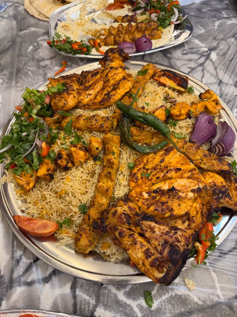 Zawq Bukhari & Grill Restaurant مطعم ذوق بخاري والمشويات