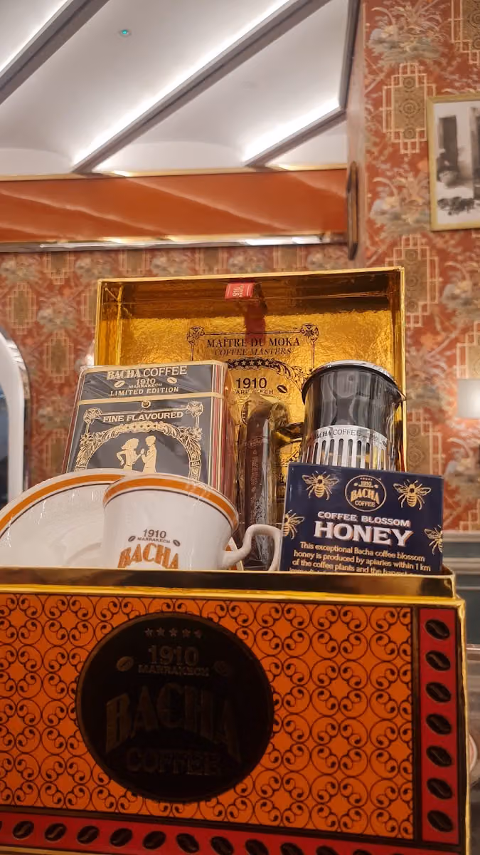 Zwaya Restaurant & Cafe مطعم ومقهى زوايا