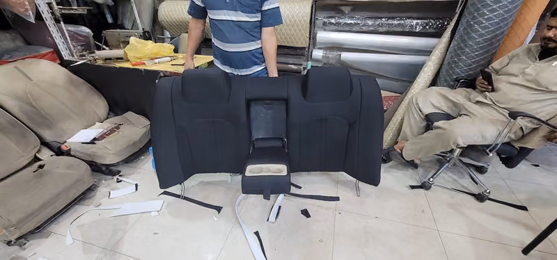 زينة سيارات وتنجيد سيارات